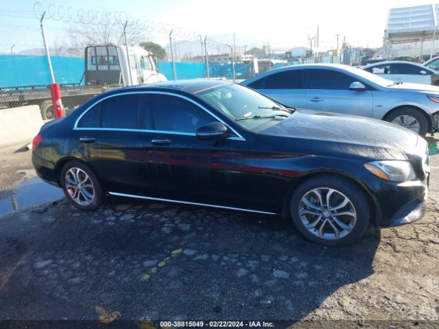 55SWF4JBXGU163975 Mercedes-Benz C 300 Luxury/sport