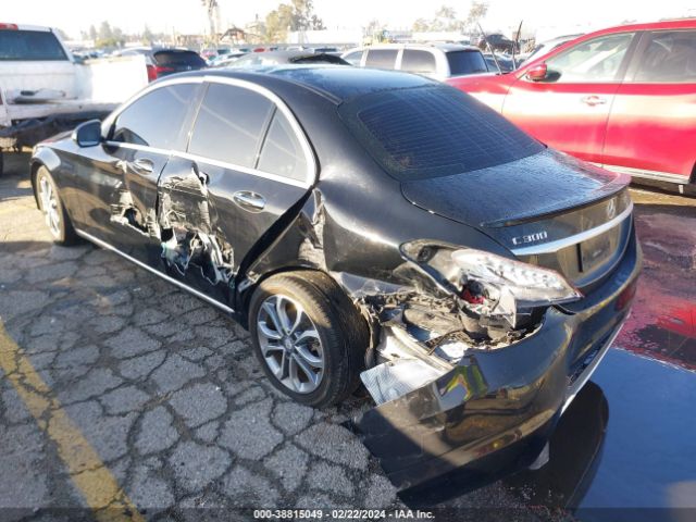 55SWF4JBXGU163975 Mercedes-Benz C 300 Luxury/sport