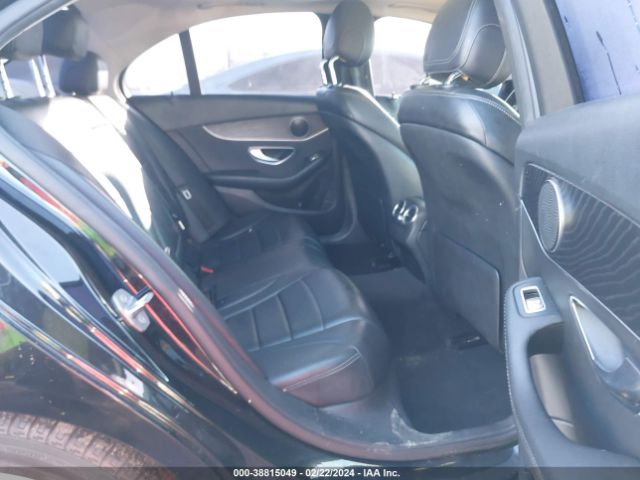 55SWF4JBXGU163975 Mercedes-Benz C 300 Luxury/sport