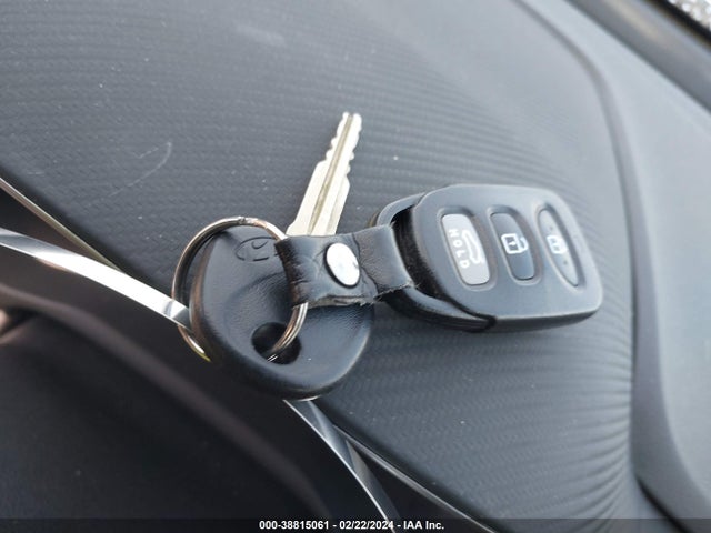Hyundai ELANTRA SE 2020 5NPD74LF1LH563456 Image 11