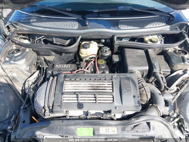2005 MINI COOPER S WMWRH33445TF80052 Photo 9