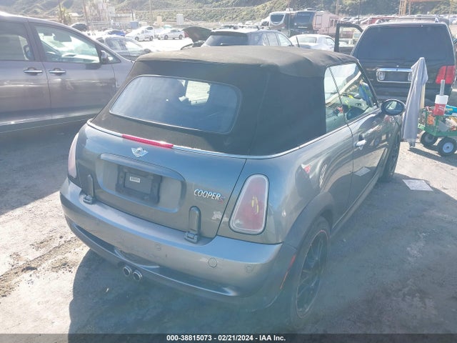 2005 MINI COOPER S WMWRH33445TF80052 Photo 3