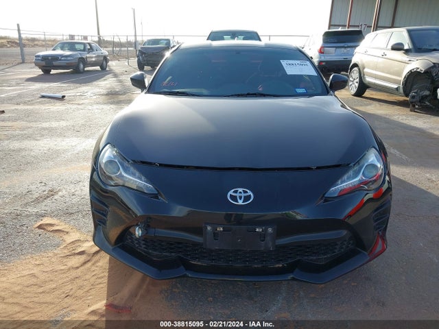 Toyota 86 2017 JF1ZNAA17H8711266 Image 11