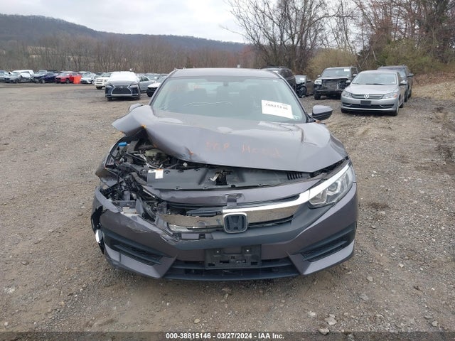 Honda Civic Lx 2018 2HGFC2F55JH587715 Image 12