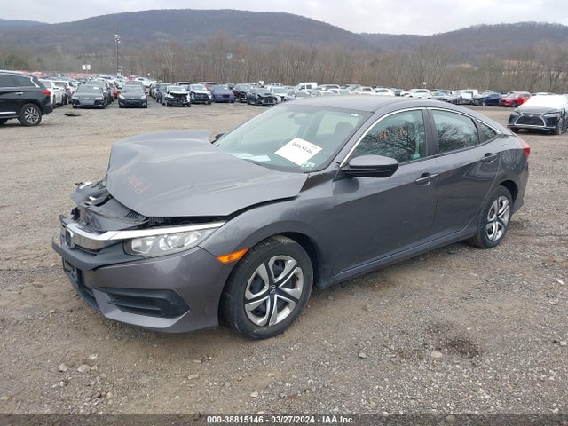 Honda Civic Lx 2018 2HGFC2F55JH587715 Image 2