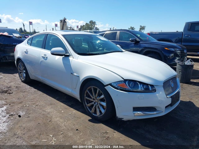 2012 JAGUAR XF SAJWA0FB4CLS50085 Photo 0