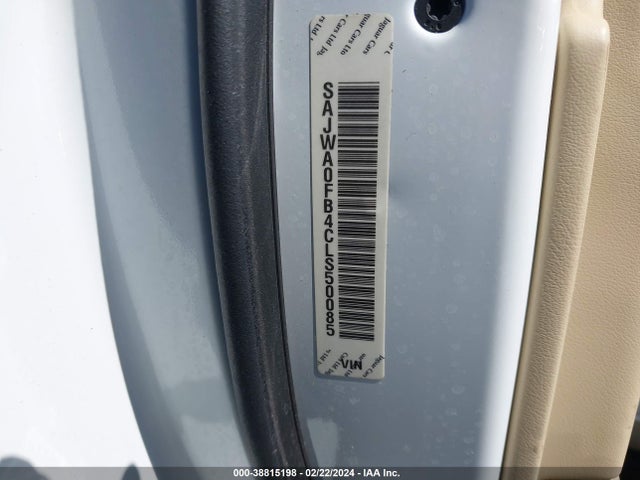 2012 JAGUAR XF SAJWA0FB4CLS50085 Photo 8