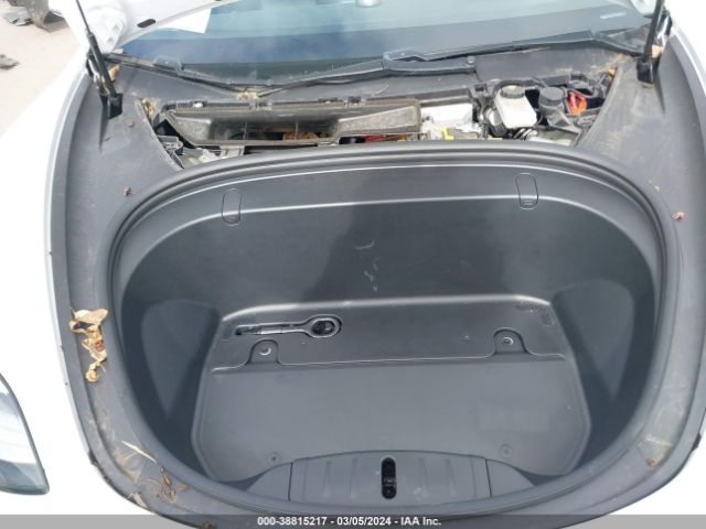 5YJ3E1EB7KF442230 Tesla Model 3 Long Range/performance