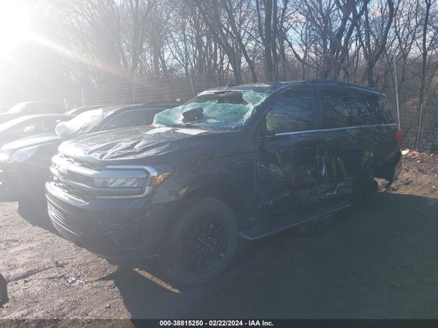 Ford Expedition Xlt 2023 1FMJU1J85PEA64126 Image 2