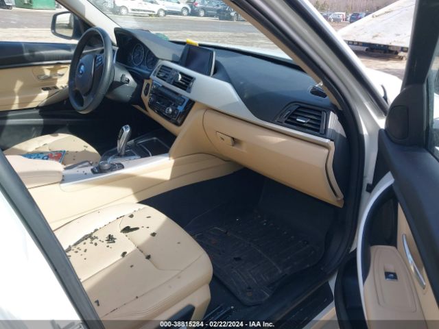 WBA8A3C55JA505310 BMW 320i Xdrive