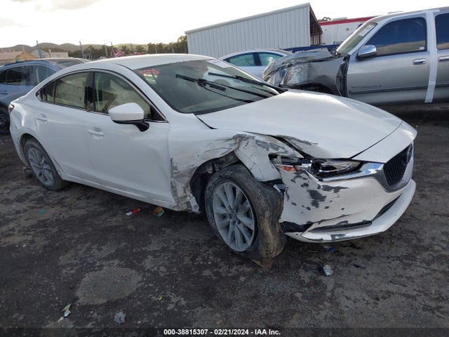 2018 JM1GL1UM0J1315627 main image