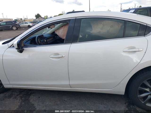 Mazda Mazda6 Sport 2018 JM1GL1UM0J1315627 Image 14