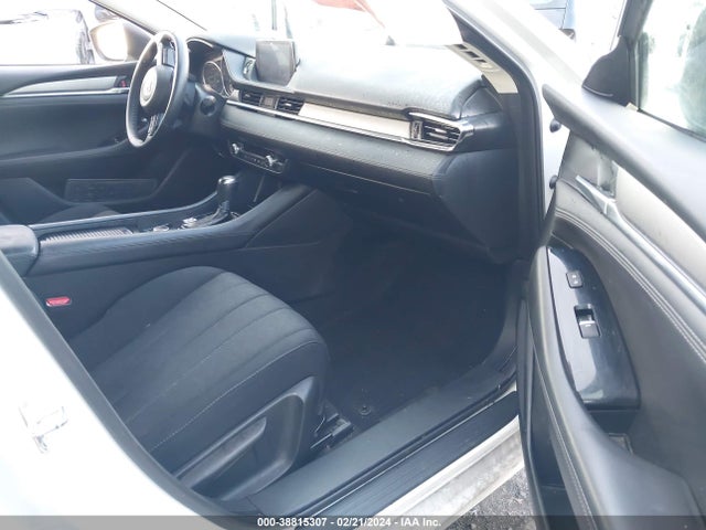 Mazda Mazda6 Sport 2018 JM1GL1UM0J1315627 Image 5