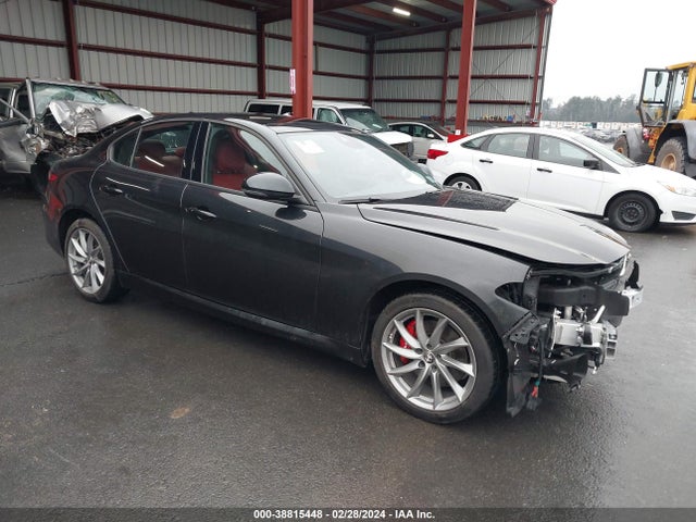 Alfa Romeo Giulia Sprint Awd 2023 ZARFANAN0P7674476 главное изображение