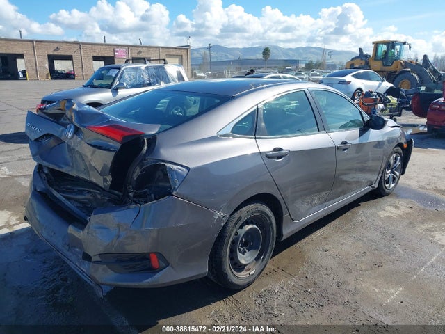 Honda Civic Lx 2018 2HGFC2F54JH535251 Image 4