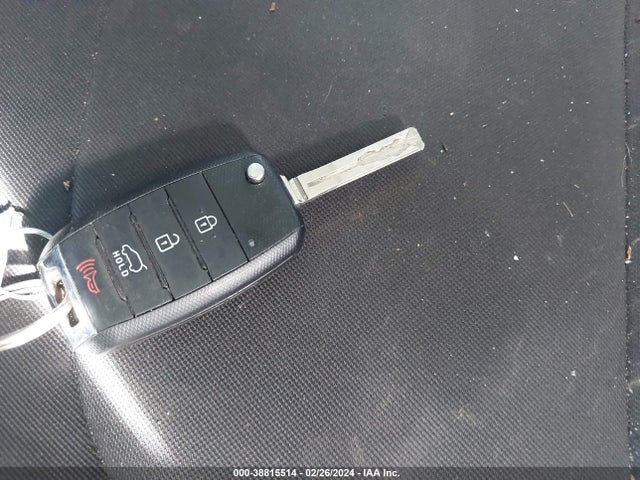 KIA Soul 2015 KNDJN2A2XF7142082 Image 11