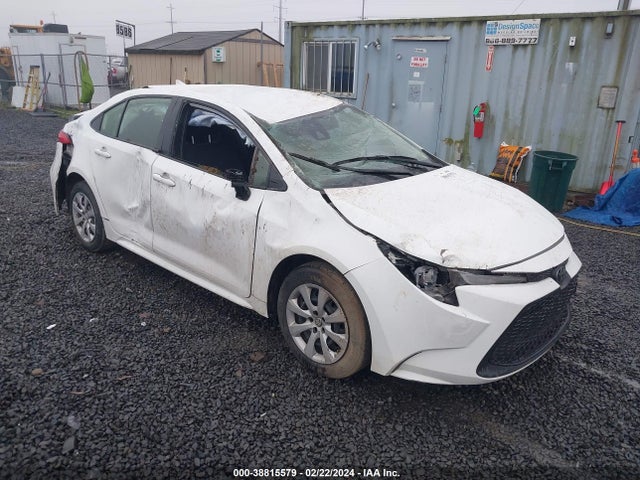 Toyota COROLLA LE 2022 JTDEPMAE3N3003905 Image 1