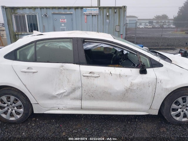 Toyota COROLLA LE 2022 JTDEPMAE3N3003905 Image 14