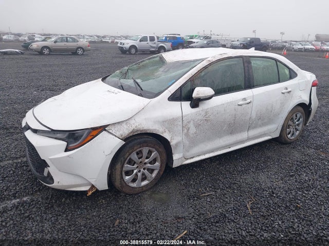Toyota COROLLA LE 2022 JTDEPMAE3N3003905 Image 2