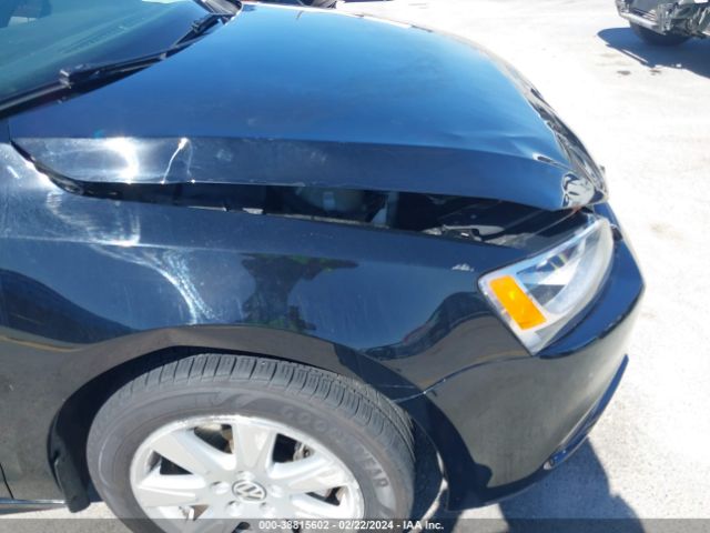 3VWD07AJ0EM330384 Volkswagen Jetta 1.8t Se