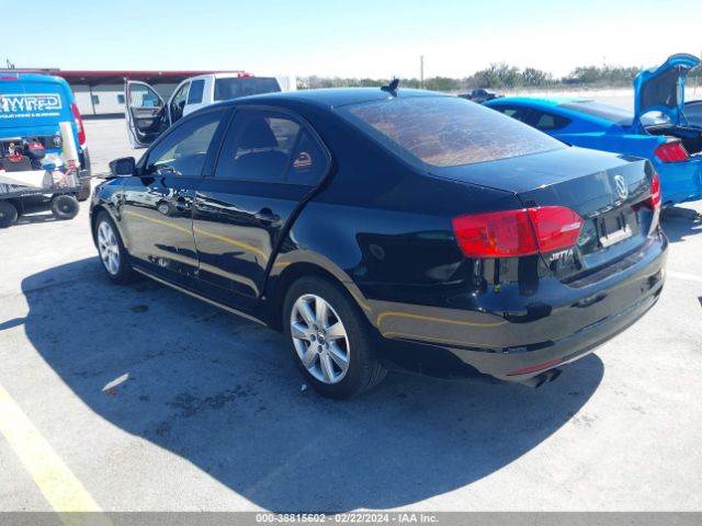 3VWD07AJ0EM330384 Volkswagen Jetta 1.8t Se