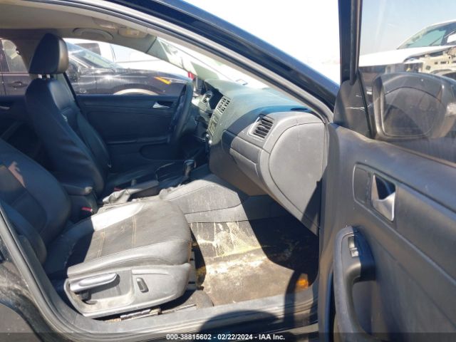 3VWD07AJ0EM330384 Volkswagen Jetta 1.8t Se