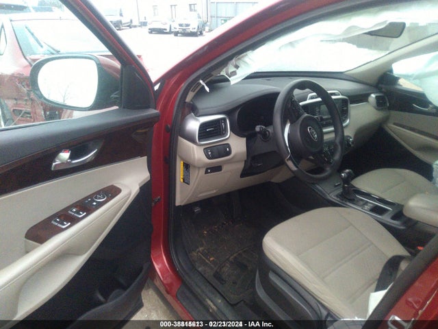 5XYPGDA56HG220700 KIA Sorento 3.3l Lx