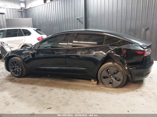 Tesla Model 3 Rear-wheel Drive 2022 5YJ3E1EAXNF353697 Image 14