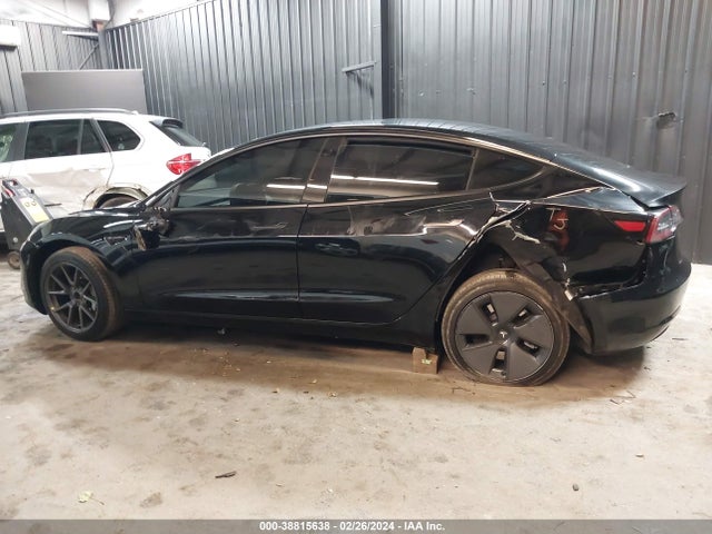 Tesla Model 3 Rear-wheel Drive 2022 5YJ3E1EAXNF353697 Image 6