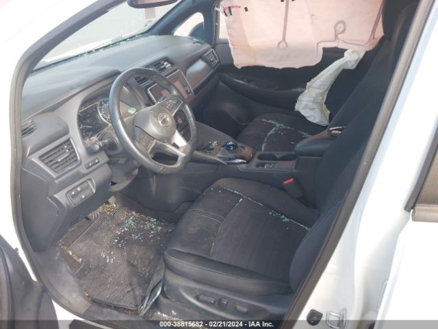 1N4AZ1CP8KC302491 Nissan LEAF SV