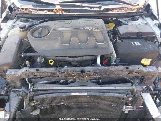Chrysler 200 C 2015 1C3CCCCG6FN515387 Image 10