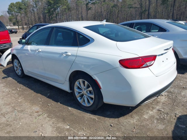 Chrysler 200 C 2015 1C3CCCCG6FN515387 Image 3