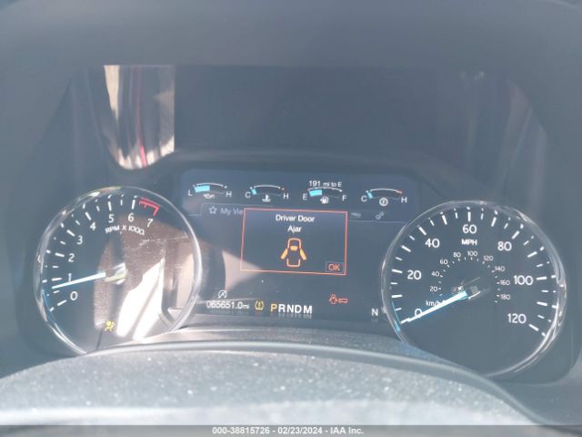 1FMJU2AT4KEA45859 Ford Expedition Limited