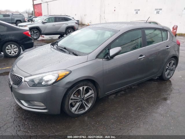 KNAFX5A85G5502696 KIA FORTE EX