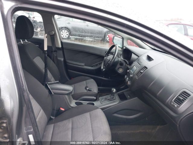 KNAFX5A85G5502696 KIA FORTE EX