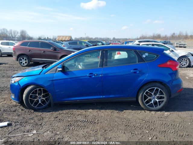 1FADP3M22JL307198 Ford FOCUS SEL