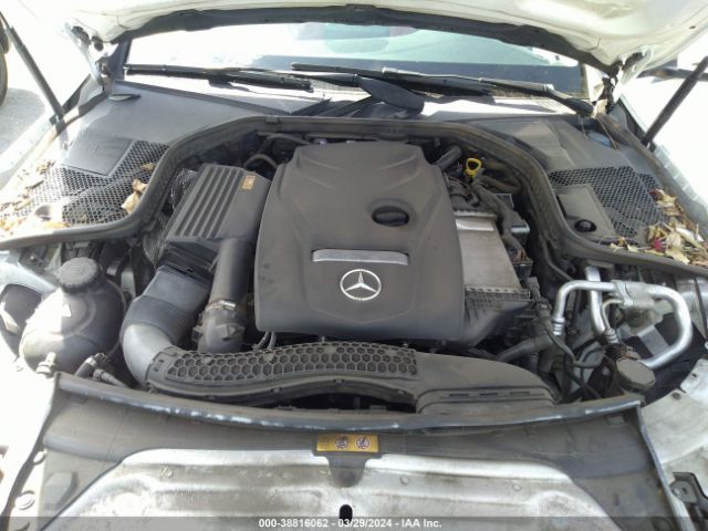 55SWF4JB2HU217769 Mercedes-Benz C 300 Luxury/sport