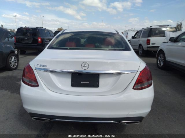 55SWF4JB2HU217769 Mercedes-Benz C 300 Luxury/sport