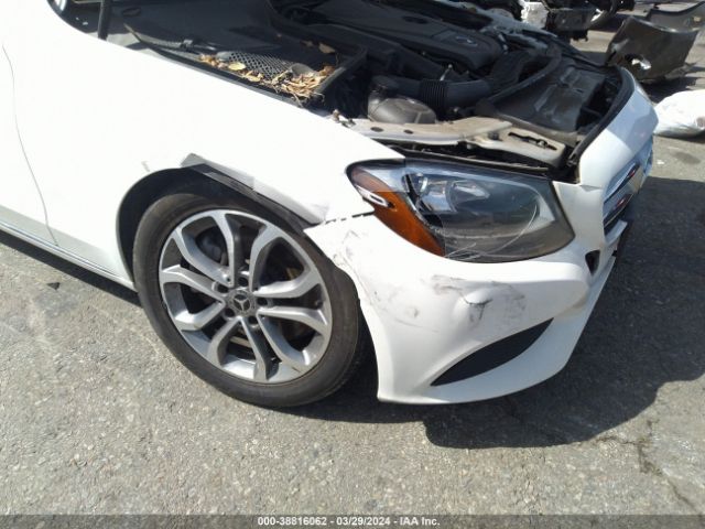 55SWF4JB2HU217769 Mercedes-Benz C 300 Luxury/sport