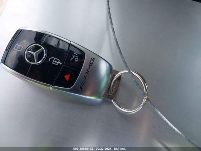 W1KWJ8GB2MG085553 Mercedes-Benz Amg C 63