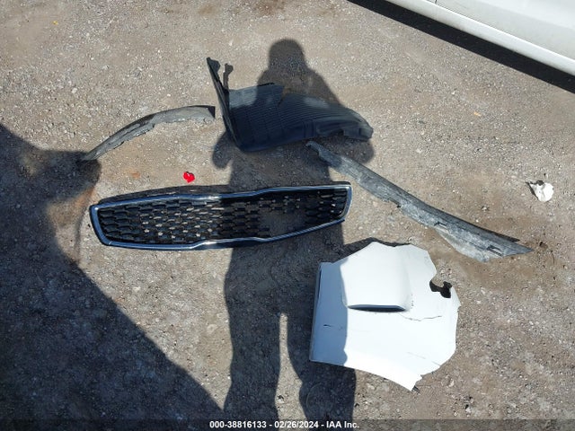 KIA FORTE LX 2017 KNAFK5A81H5692478 Image 11