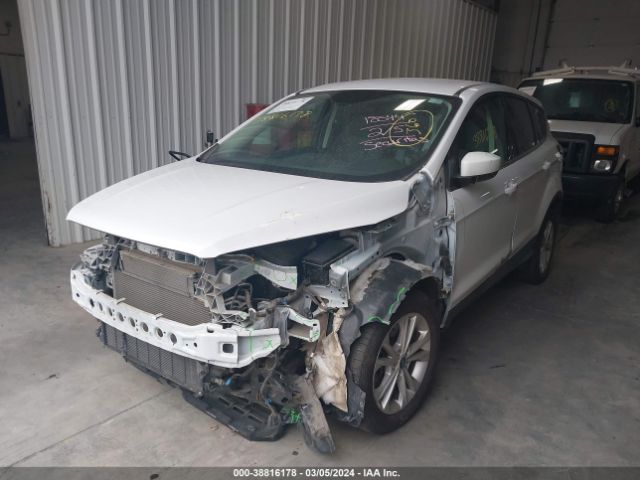 1FMCU9GD6KUB78145 Ford ESCAPE SE