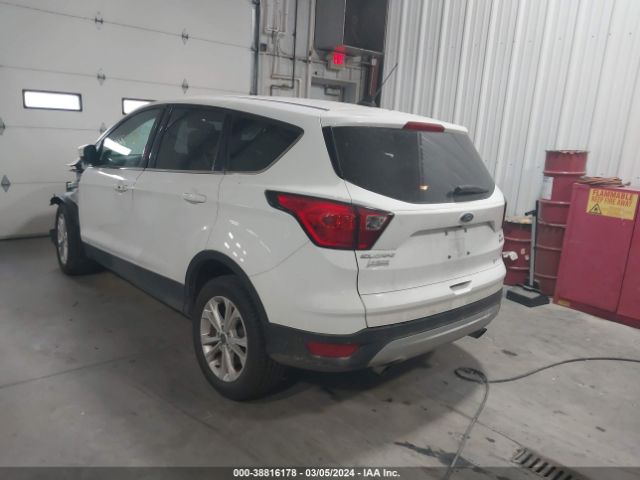 1FMCU9GD6KUB78145 Ford ESCAPE SE