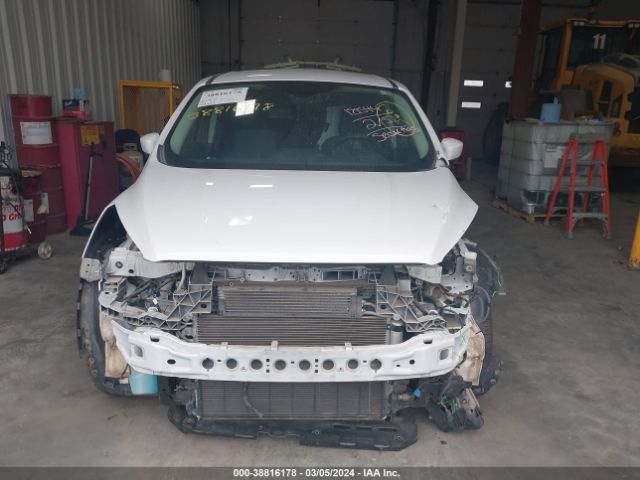 1FMCU9GD6KUB78145 Ford ESCAPE SE