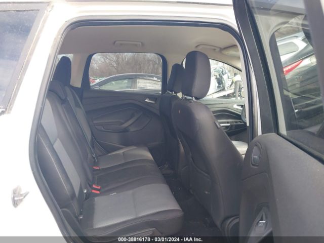 1FMCU9GD6KUB78145 Ford ESCAPE SE