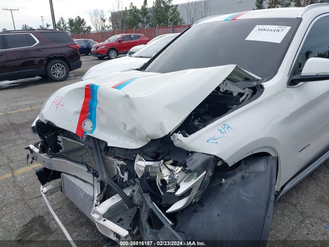 BMW X1 Xdrive28i 2016 WBXHT3C31GP889056 Image 6