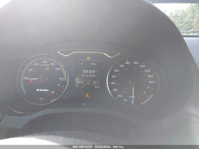 WAUUPBFF4GA144687 Audi A3 E-tron 1.4t Premium