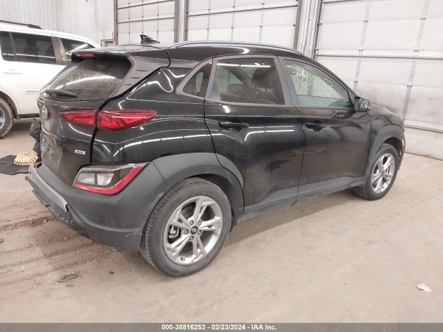 Hyundai Kona Sel 2022 KM8K3CAB3NU913171 Image 4