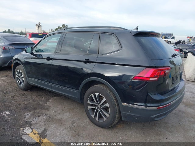 3VVRB7AX2PM071456 Volkswagen Tiguan 2.0t S