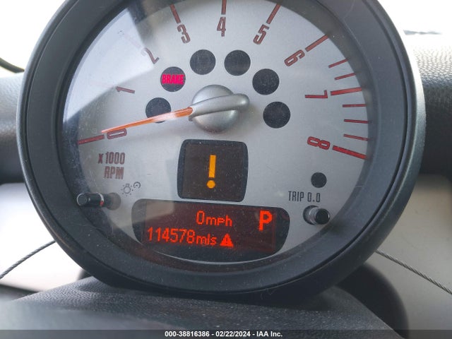 2014 MINI CLUBMAN WMWZF3C59ET492951 Photo 6